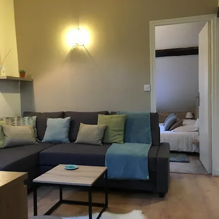 Sur Les Toits De Apartman