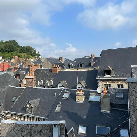 Sur Les Toits De Apartamento *